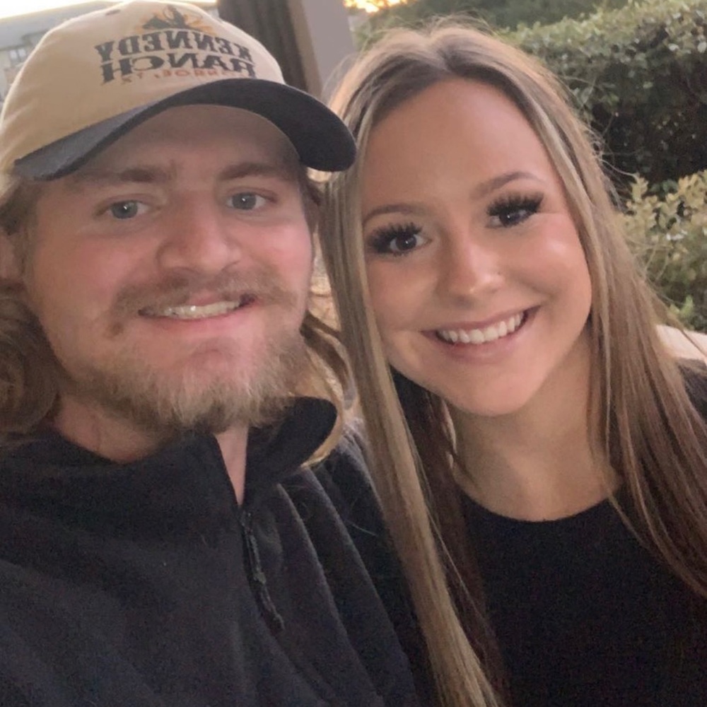 Meet your Posher, Carley